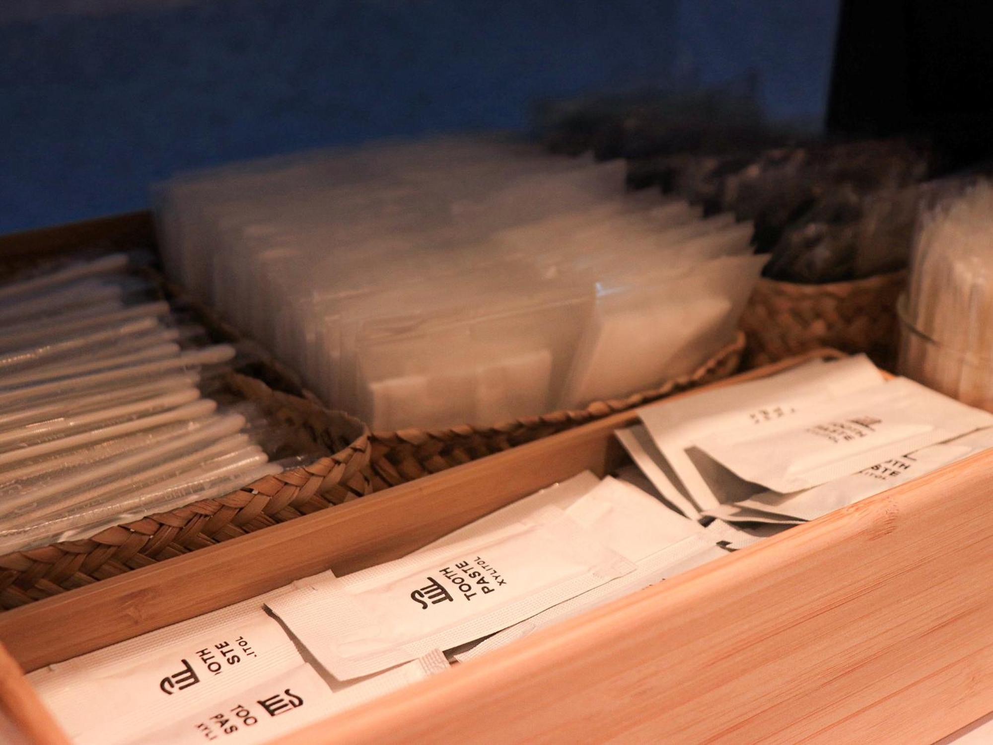 The Breakfast Hotel Fukuoka Nakasu Bagian luar foto
